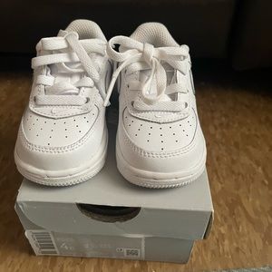 Nike Force 1 LE (TD) Size 4c